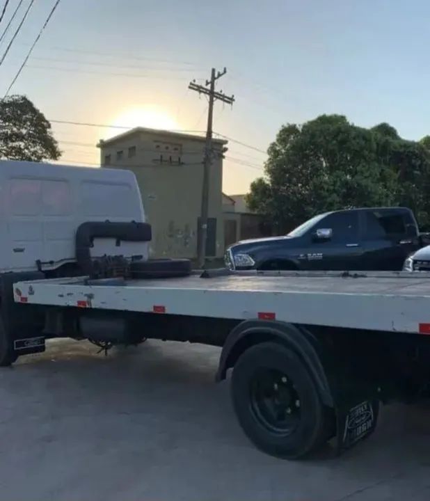 Ford cargo 816 guincho plataforma ano 2013 - Foto 3