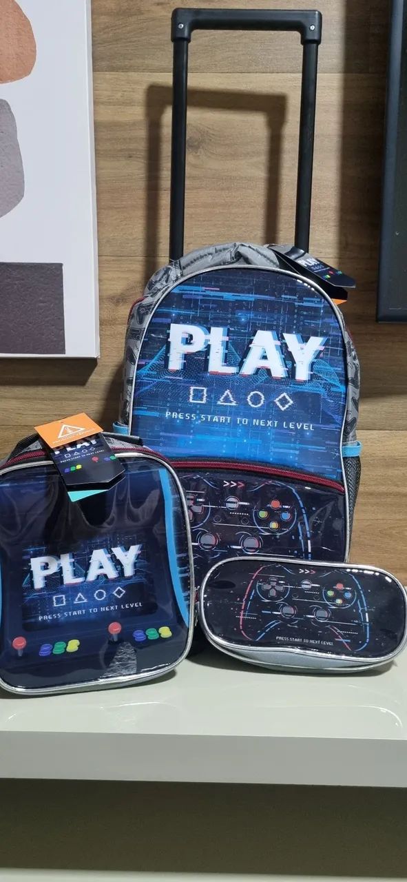 Mochila, Lancheira e Estojo - Novos 