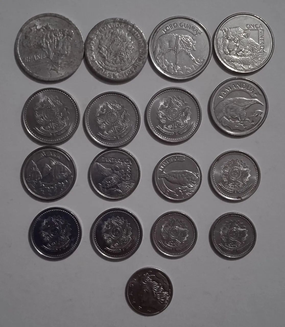 Lote com 17 moedas antigas do Brasil  - Foto 2