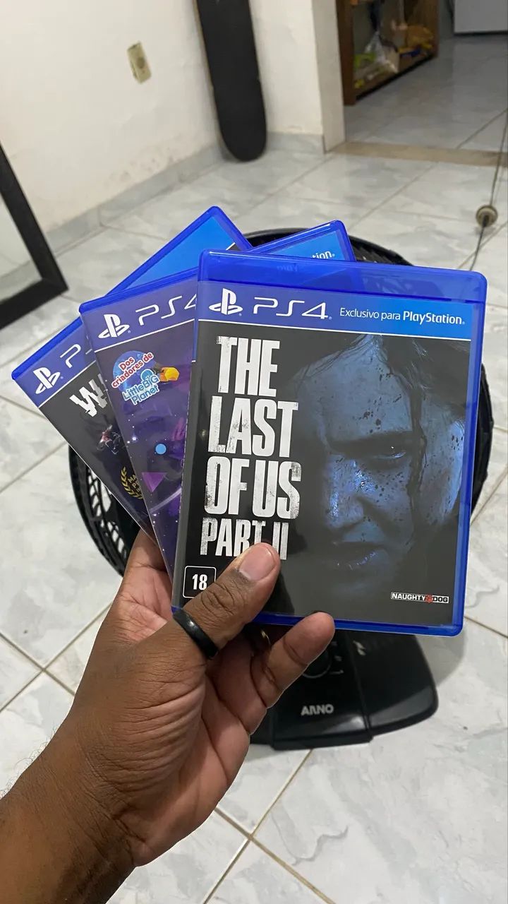 Vende-se 3 jogos de PS4