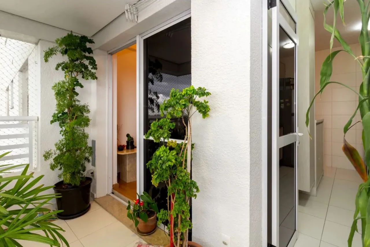Apartamento tipo para venda com 2 quartos, sendo 1 suíte, 67m² - Foto 4