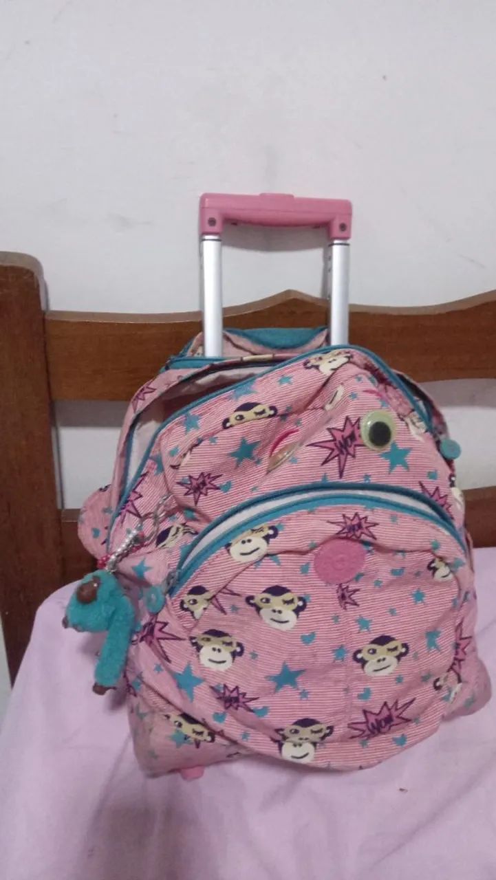 Mochila de rodinhas infantil com estampa KIPLING 