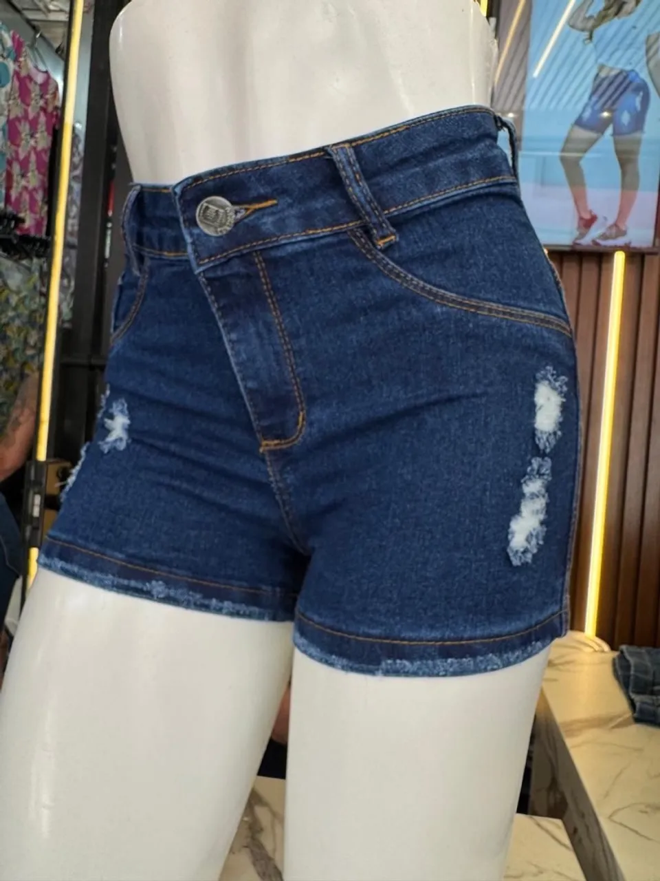 Short feminino