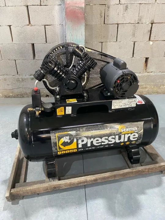 Compressor de Ar Industrial - Pressure - VORTEX 300 - 10 pés - 100 litros - Semi-Novo