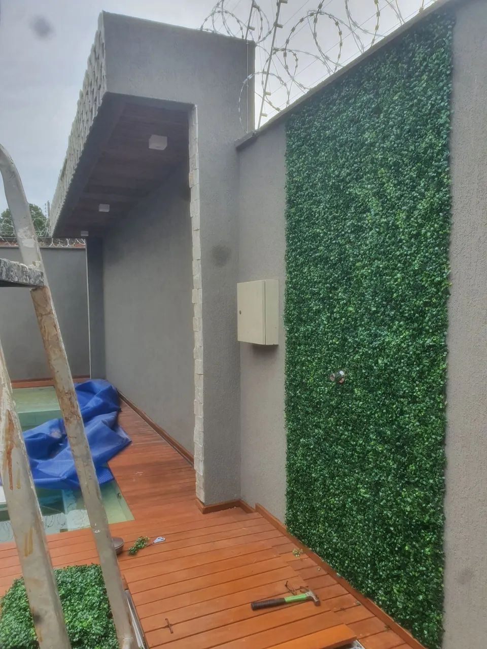 Muro Inglês e Jardim Vertical artificial  - Foto 5