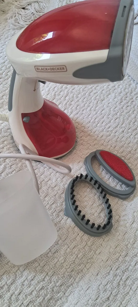 Vaporizador de Roupas Black+Decker