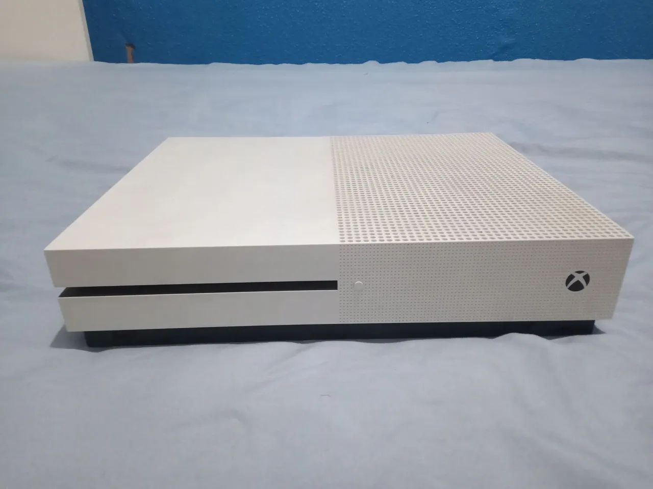 Xbox One S 1T de Armazenamento "LEIA A DESCRIÇÃO"