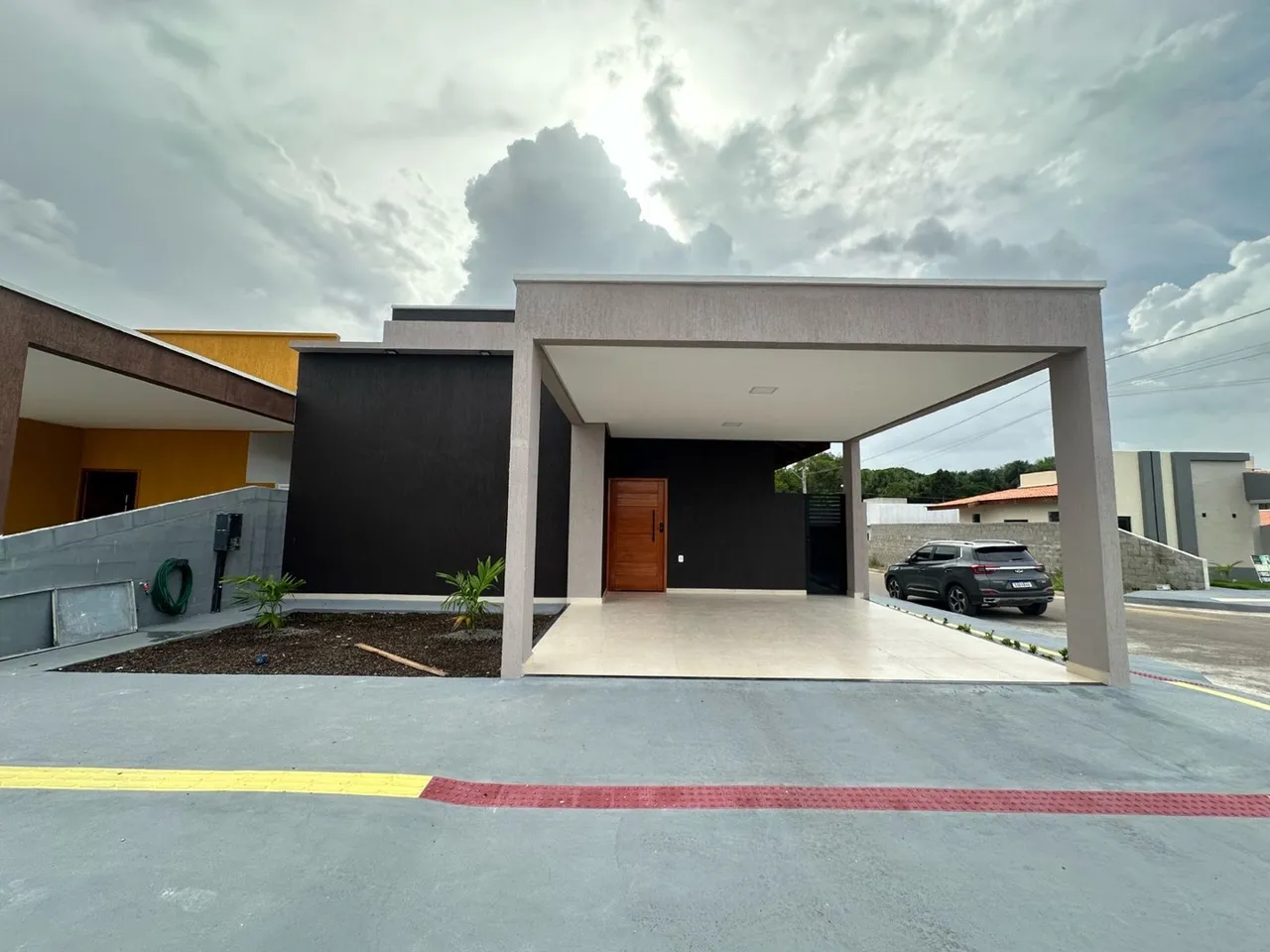 IMÓVEL DE ESQUINA 3 quartos