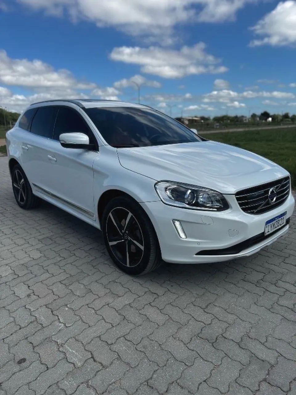 VOLVO XC60 T5 INS 2.0 2017 - Foto 3