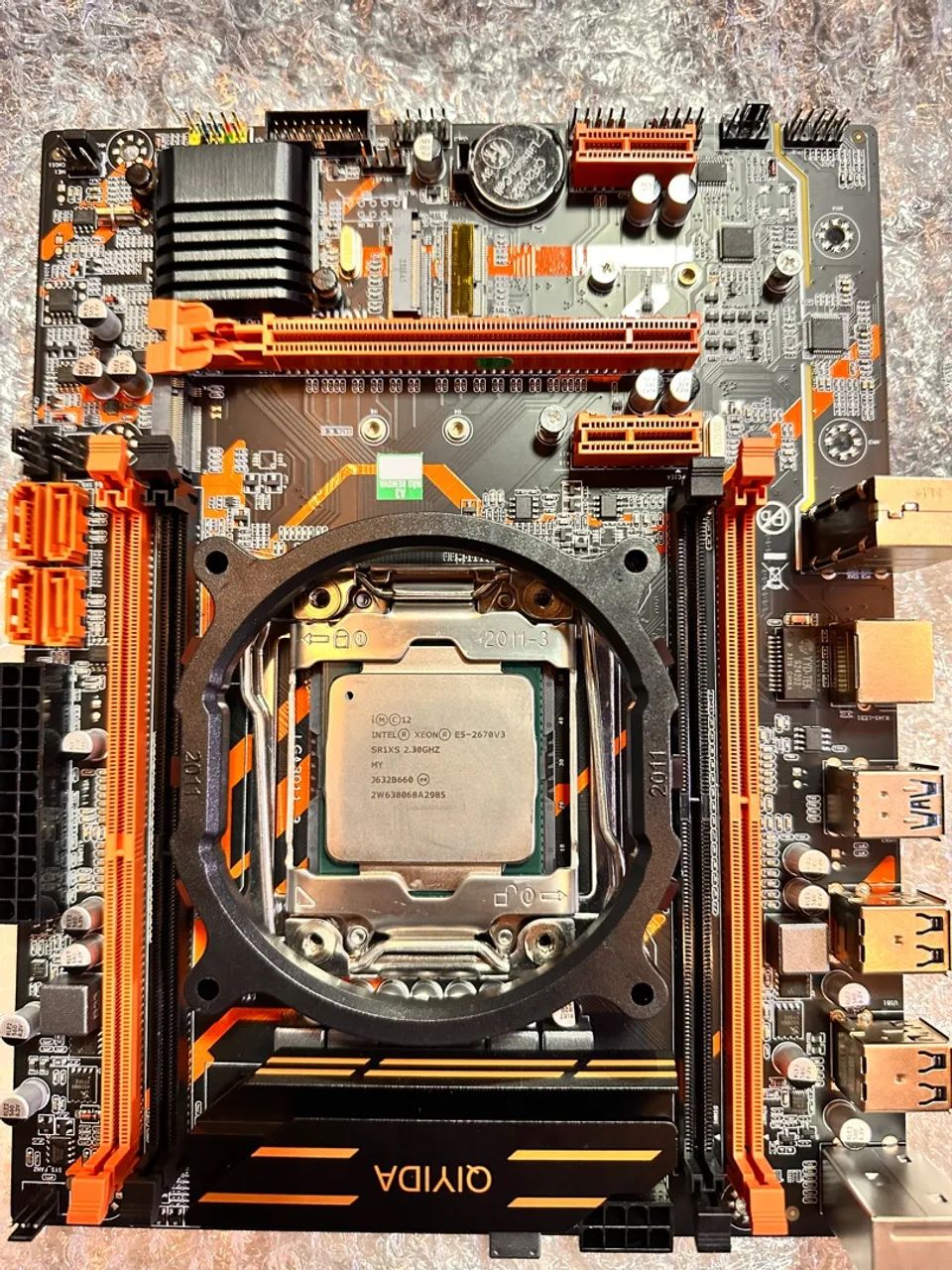 Placa mãe Qiyida Intel xeon E5-2670V3  - Foto 2