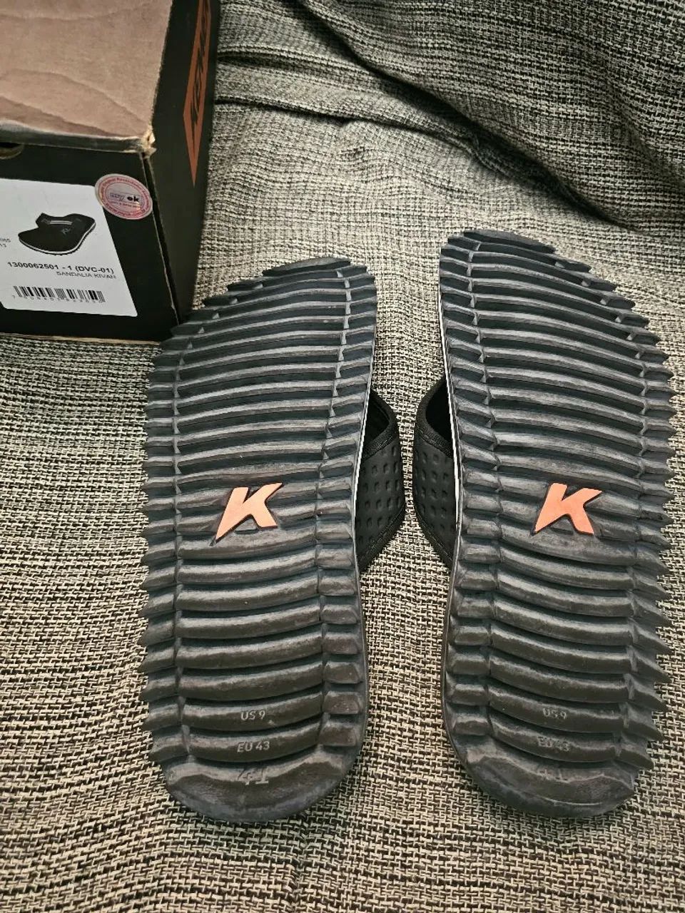Chinelo kenner kivah dots - Foto 2