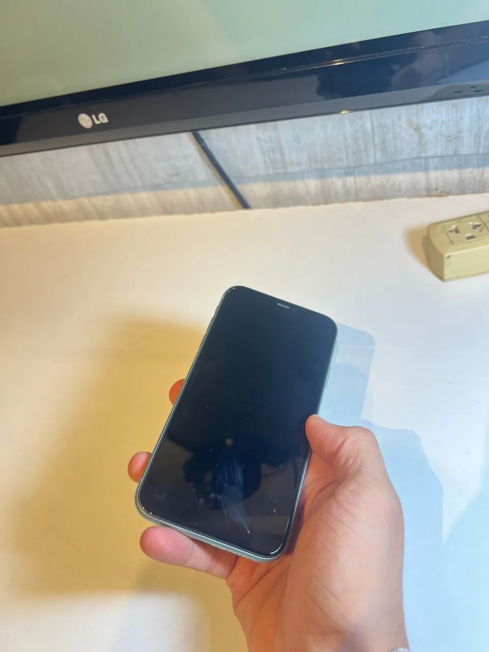 iPhone 11 128GB Verde - Muito Conservado - Foto 2