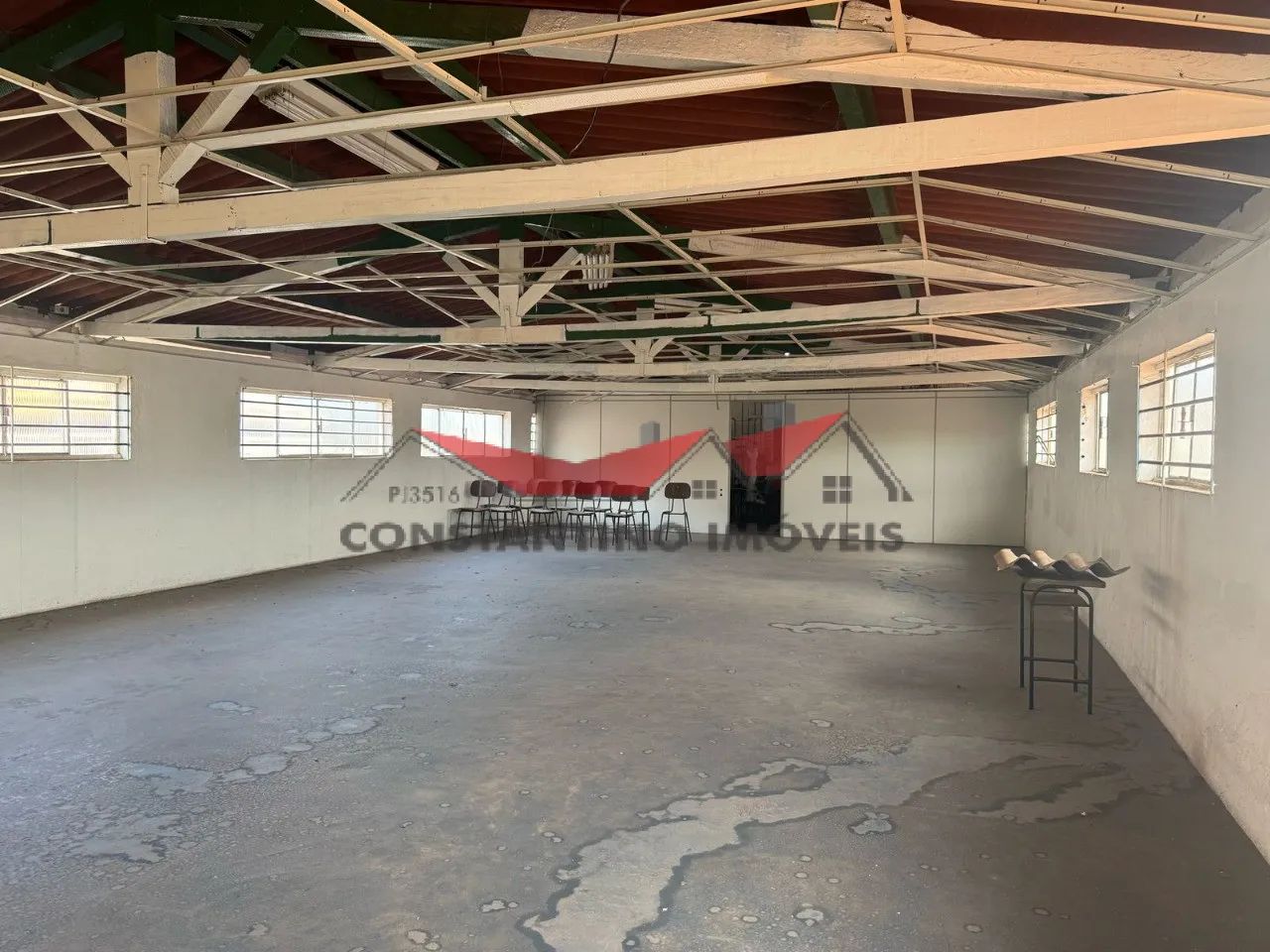 Prédio / Edifício Inteiro com 4 quartos à venda em Belo Horizonte