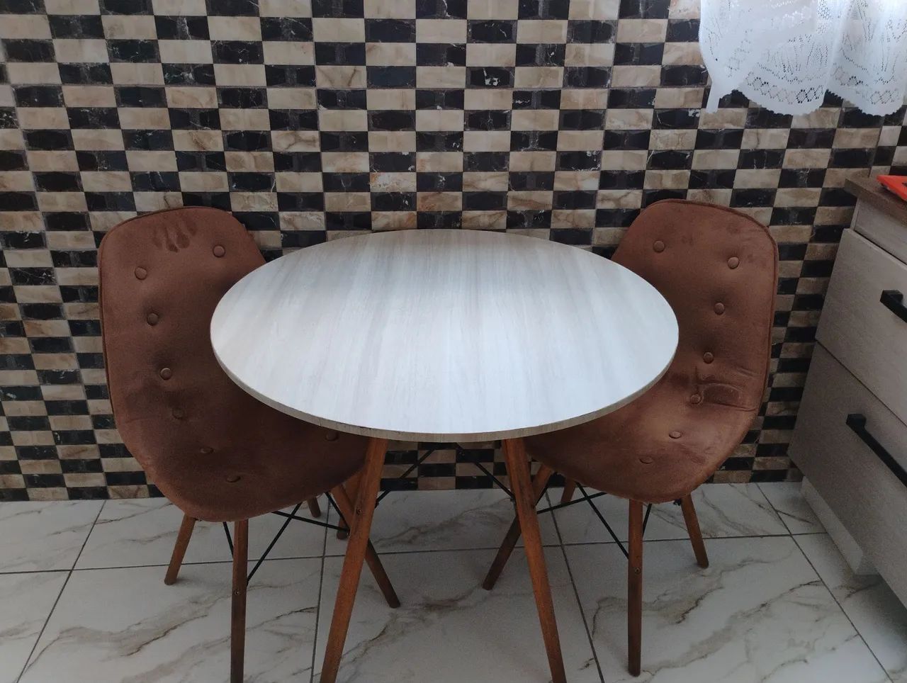 Mesa pequena 
