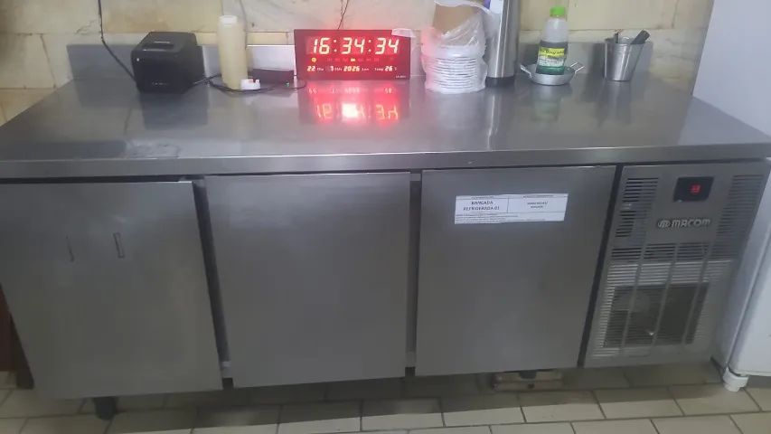 BALCÃO REFRIGERADO 3 PORTAS - MACON - Foto 2