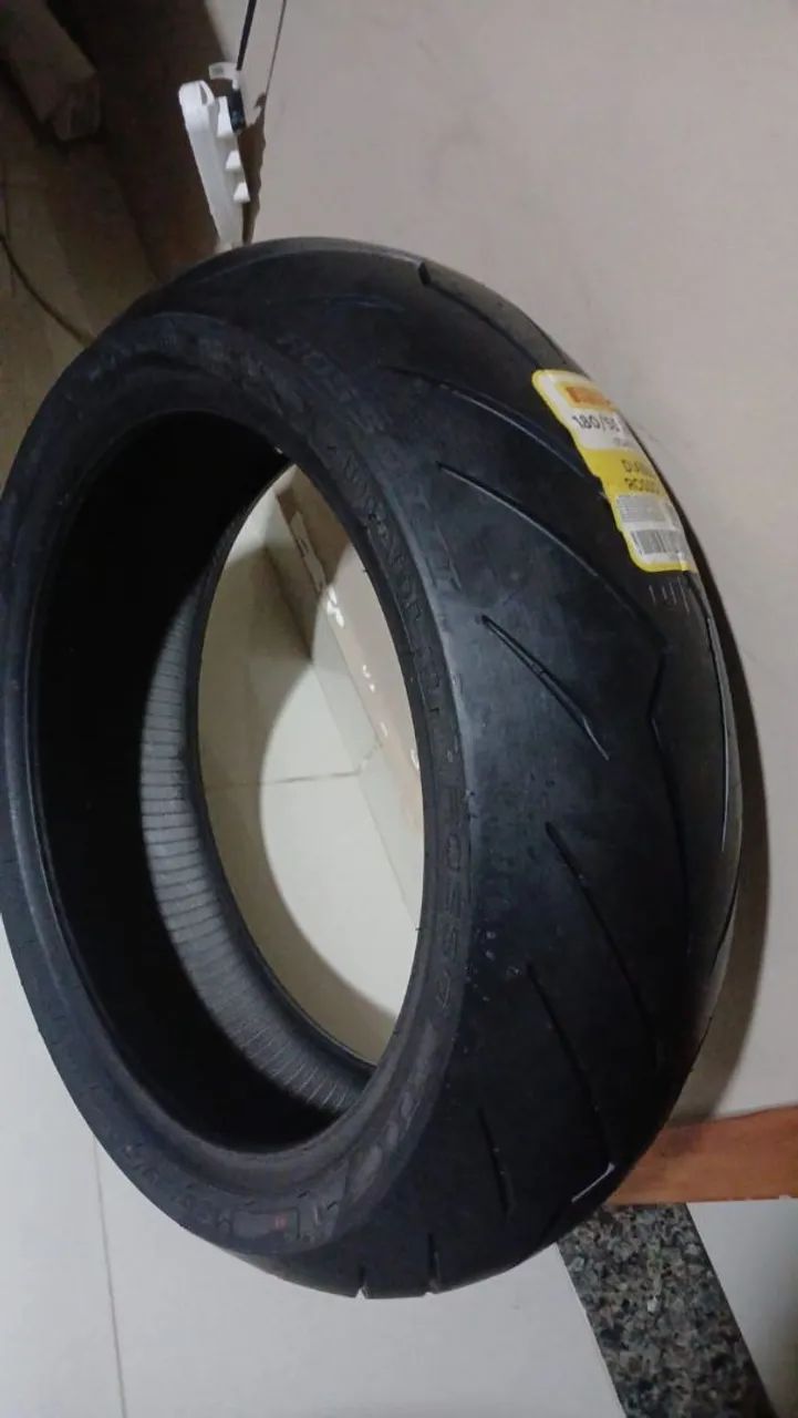 Vendo pneu Pirelli zero valor R$ 950,00 - Foto 3