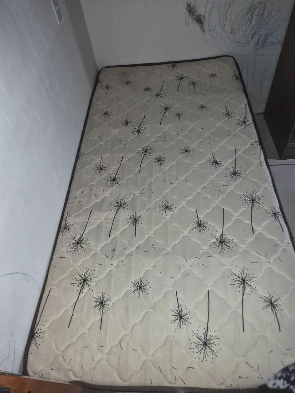 VENDO ESSA CAMA PARA SOLTEIRO 