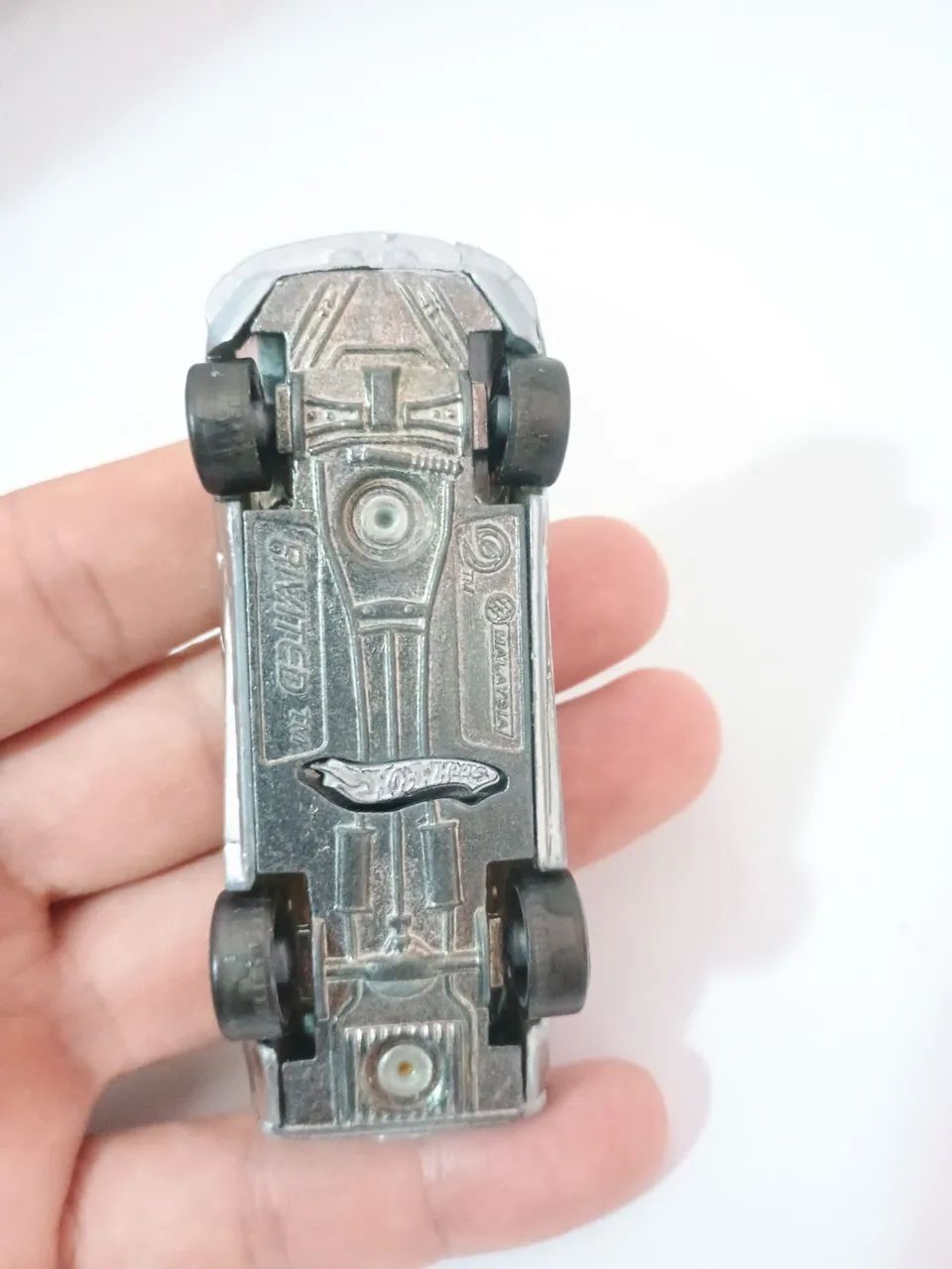 Hot Wheels Acceleracers - Rivited Cromado - Foto 3
