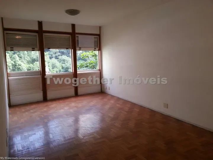Apartamento de 135 m², com 3 quartos em Copacabana