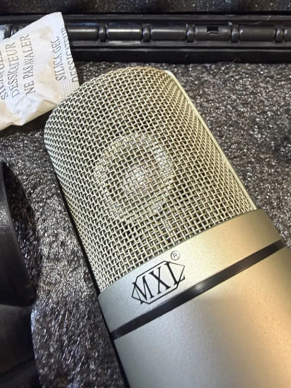 Microfone Condensador MXL 990 + Case (Zerado c/ NF) - Foto 3