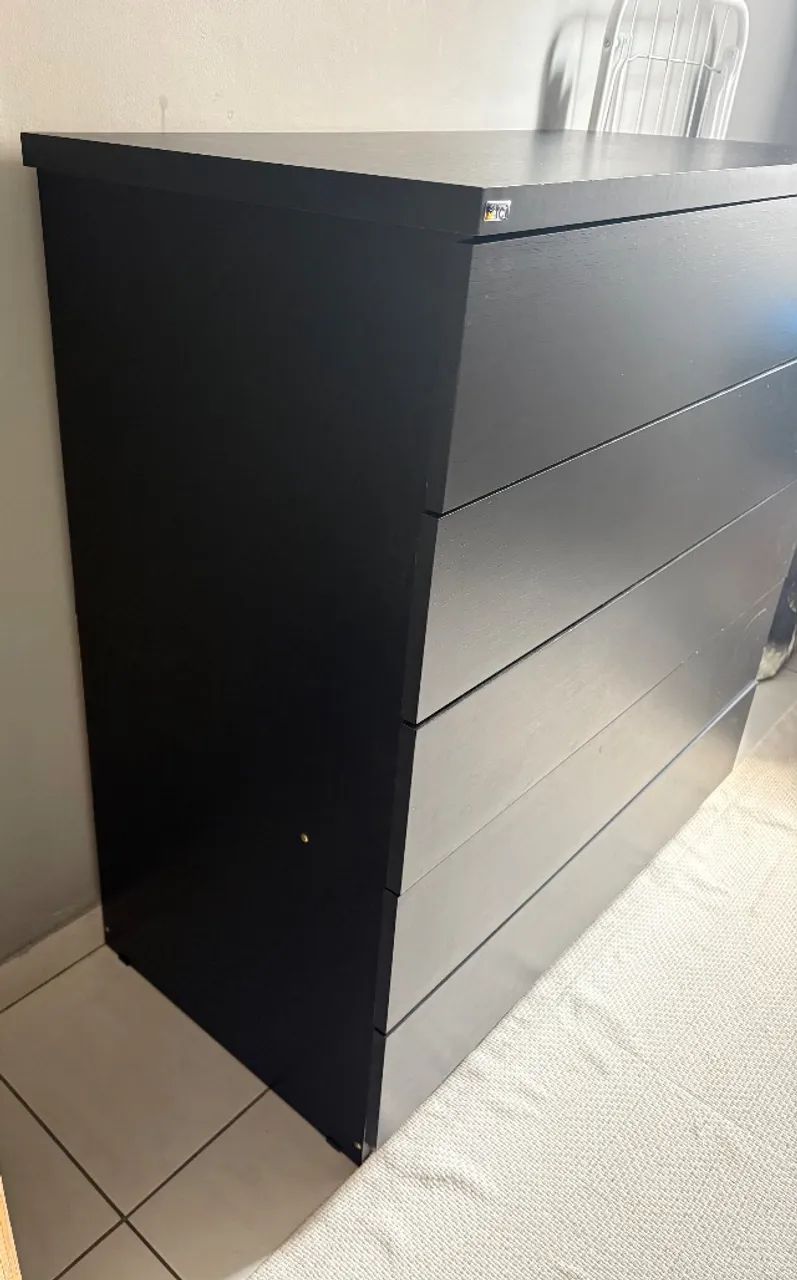 Cômoda Preta com 4 Gavetas - Foto 2