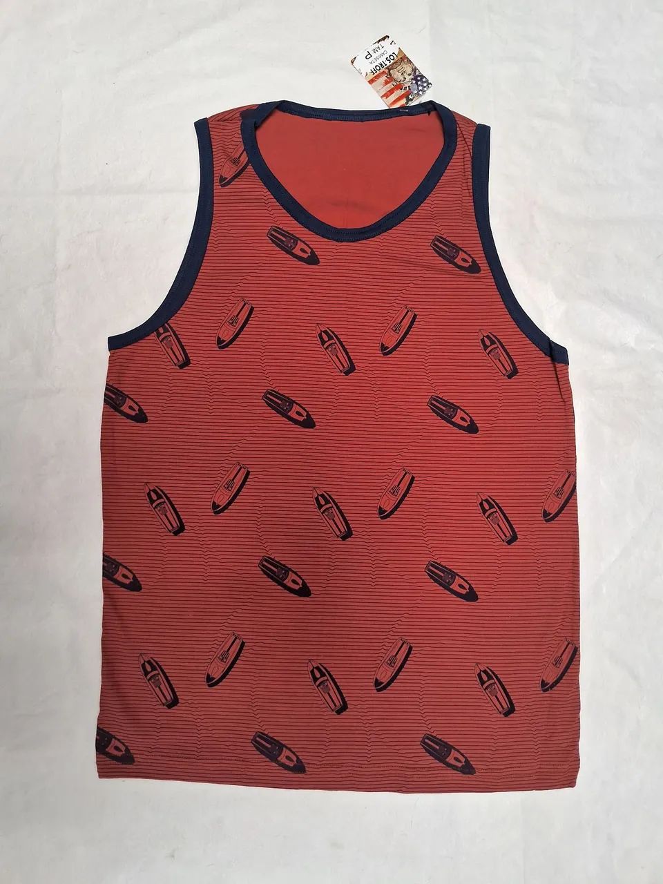 15 regatas ( P e M )  + 1 camisa R$ 50 lote - Foto 2