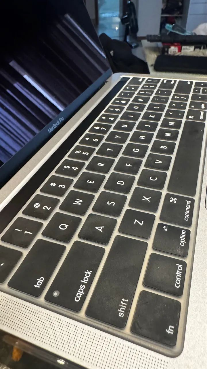MacBook Pro chip M1 (Apple Silicon) - Notebooks - Despraiado