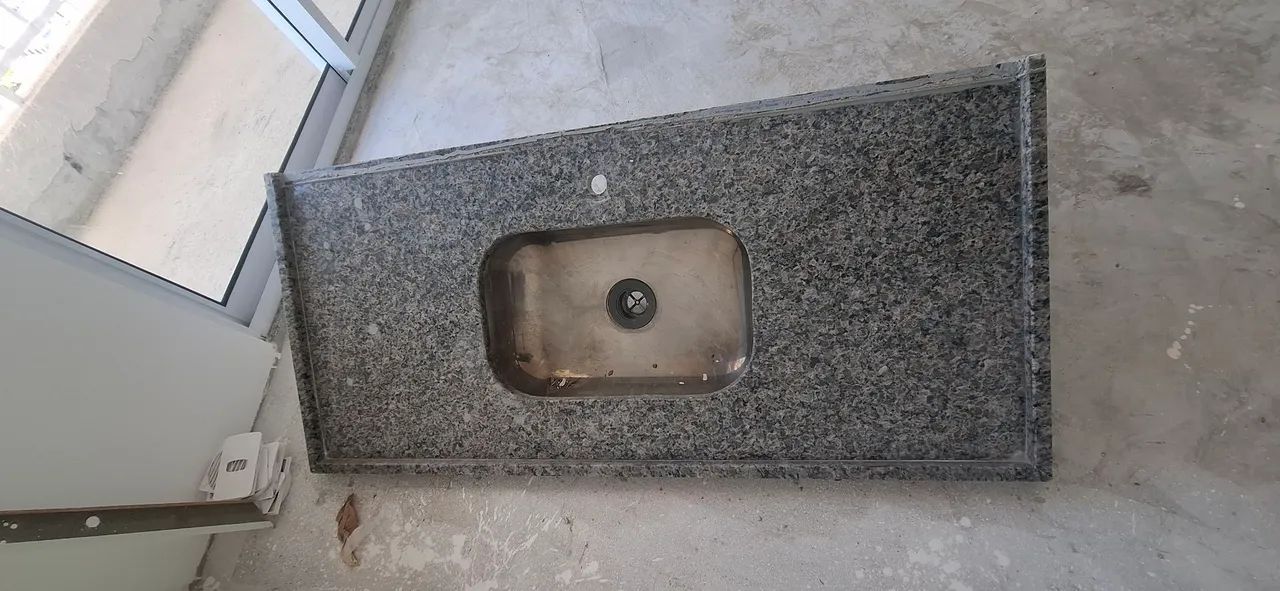 Bancada de Granito e Cuba em Inox - Foto 2
