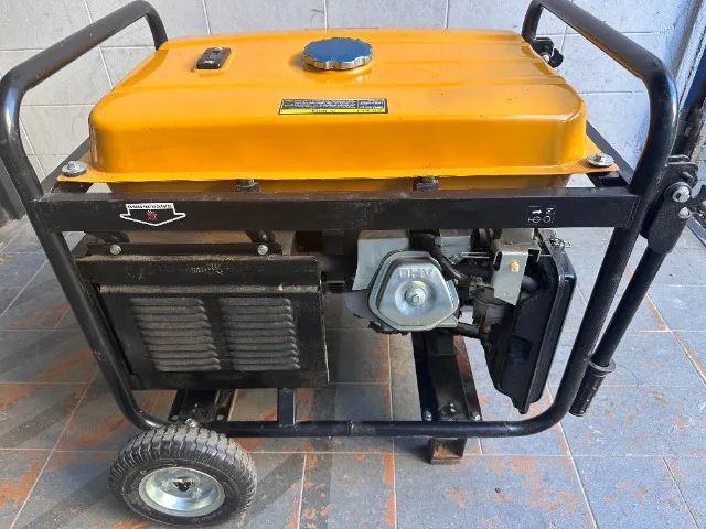 Gerador de energia 9kva gasolina CSM GM 8000e com partida eletrica apenas 17 horas de uso - Foto 6