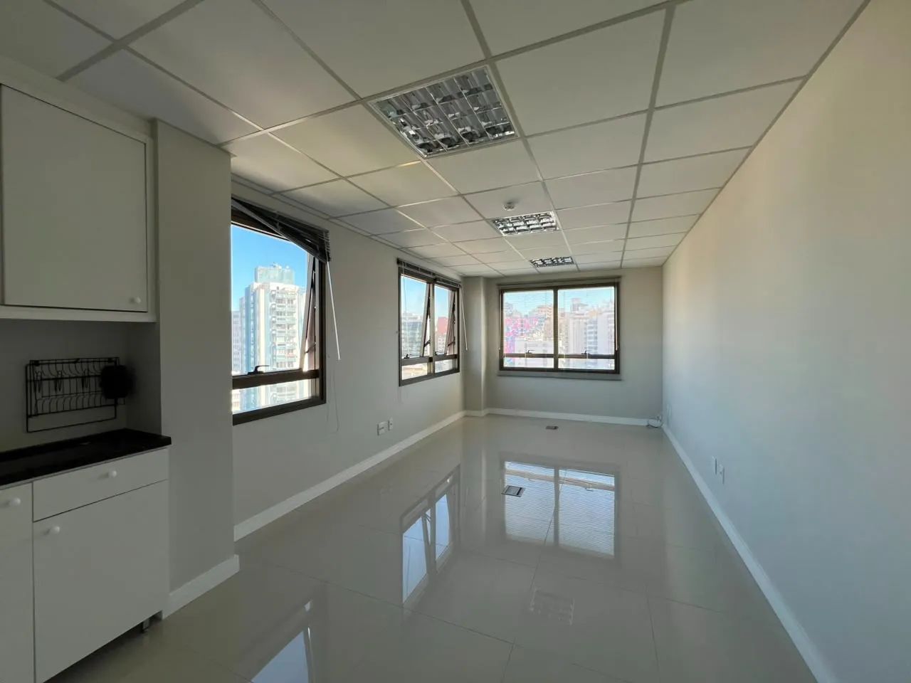 Sala em Centro, Florianópolis | Vintage Executive Center - Foto 2