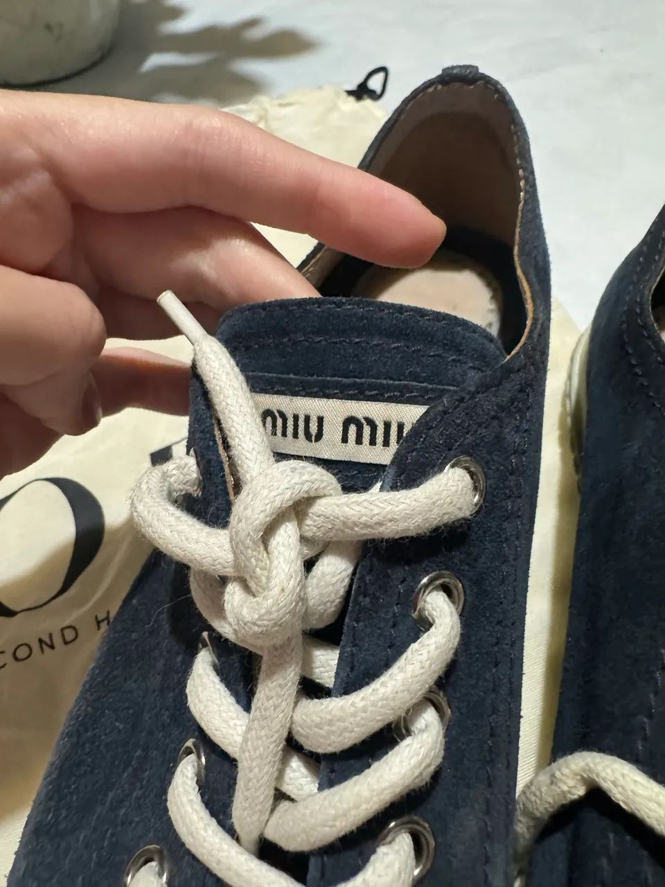 Tênis original Miu Miu azul marinho em camurça - Foto 2