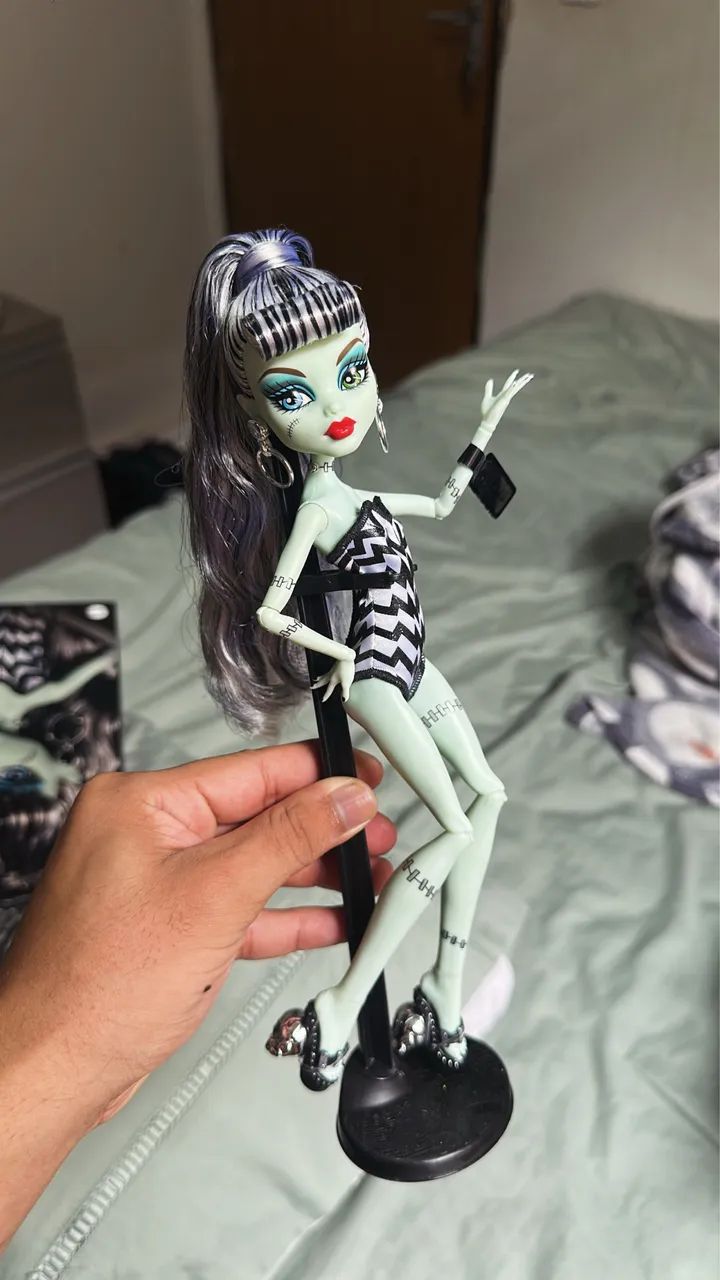 Frankie Barbie monster high skullector  - Foto 4