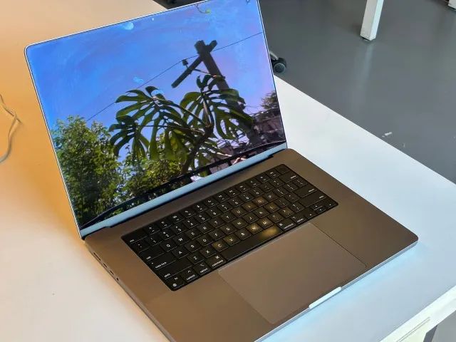 Apple Macbook Pro M1 Pro 16gb 512gb Cinza Espacial - Notebooks