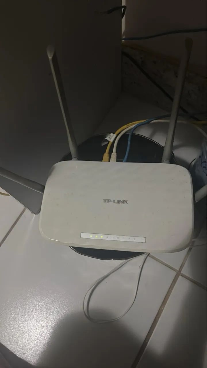 Roteador Wi-Fi ar he c50