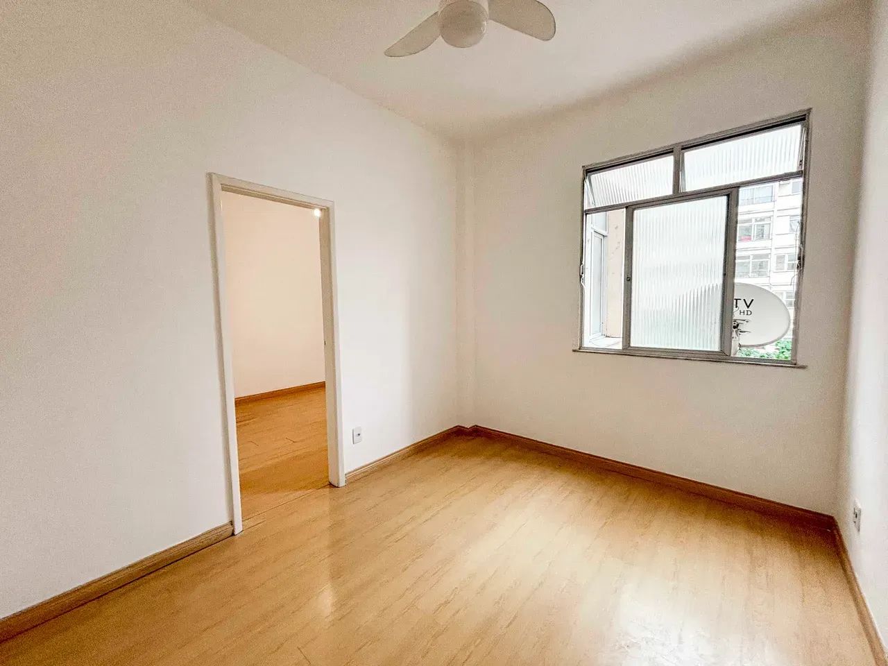 Quarto e Sala no Flamengo | Quadra da Praia e Próximo ao Metrô - Foto 5