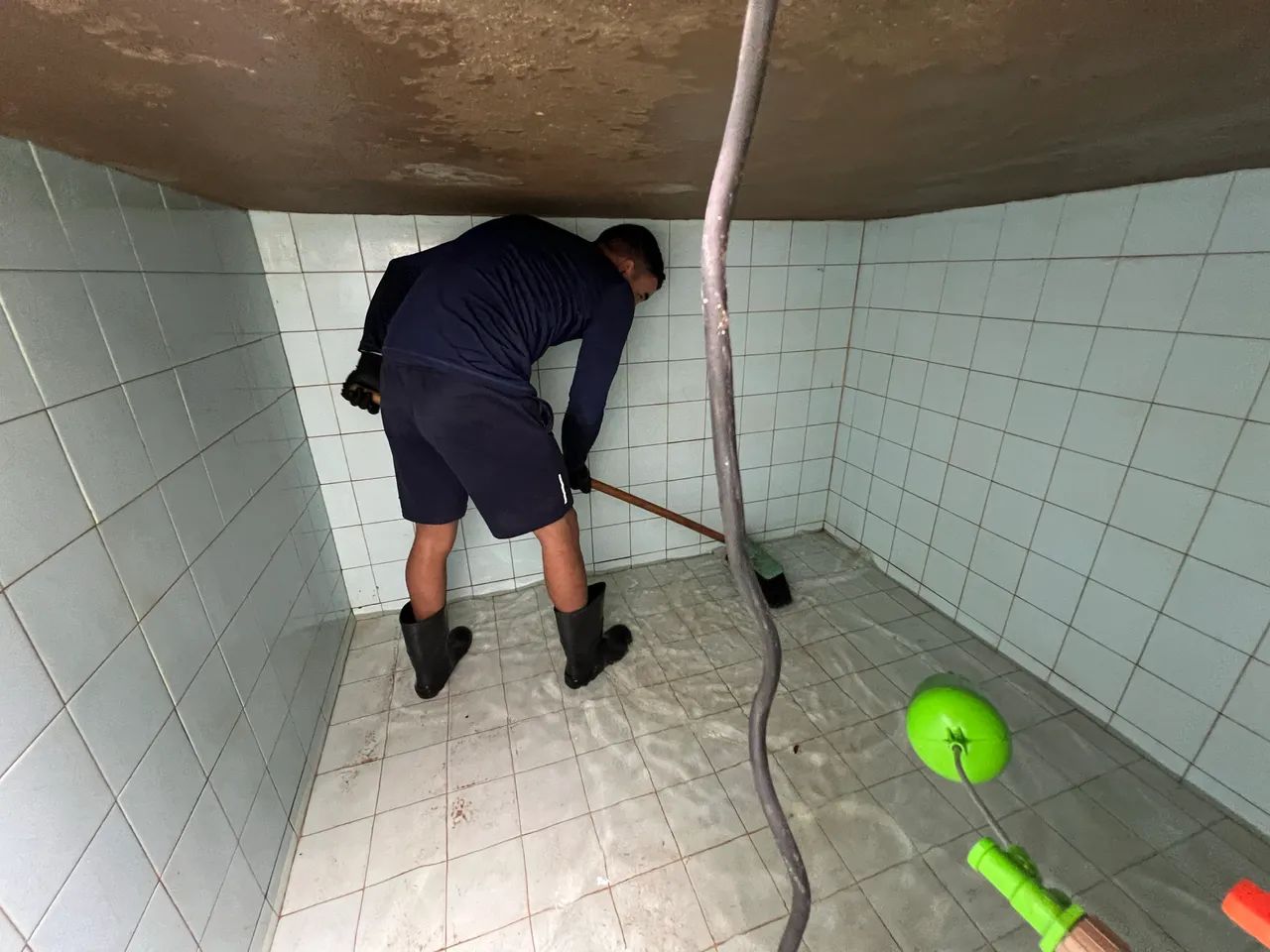 LIMPEZA DE CISTERNAS E CAIXAS D'ÁGUA - SÃO LUÍS E REGIÃO. - Foto 4