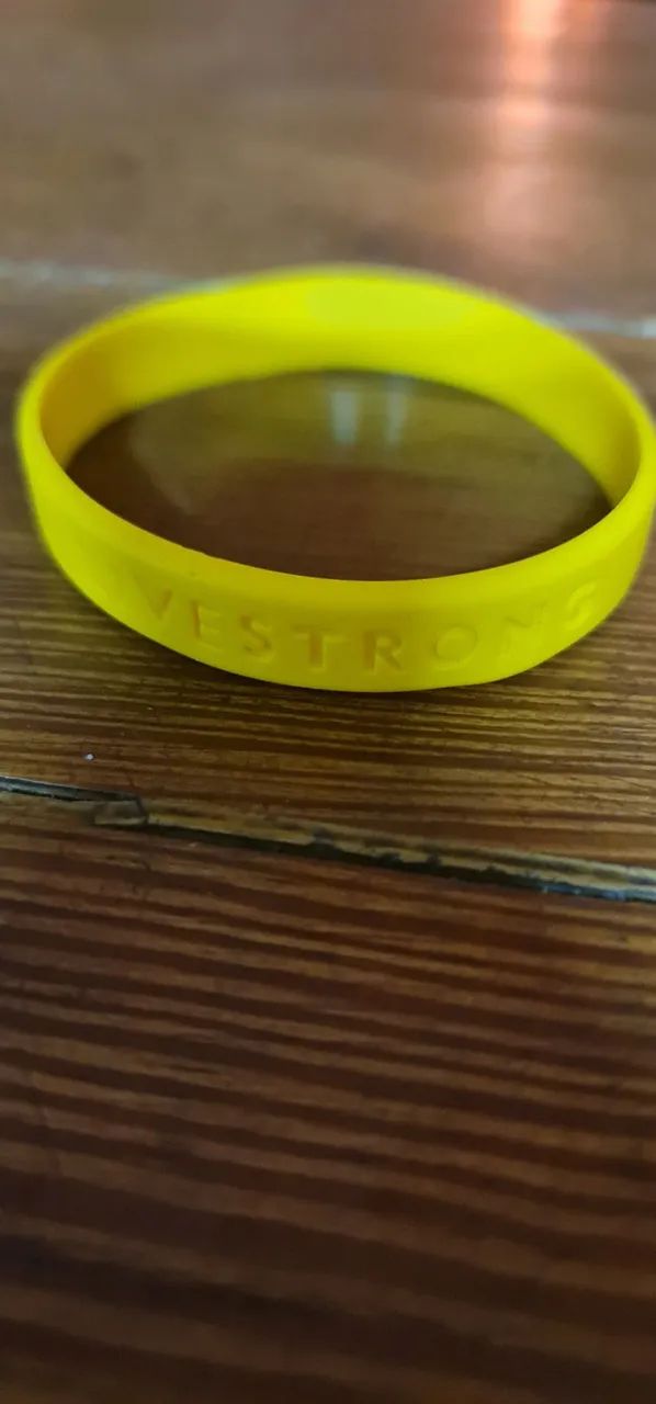 Pulseira original Live Strong