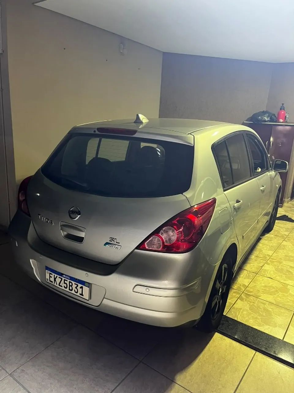 Nissan Tiida TIIDA SL 1.8/1.8 Flex 16V Mec. 2009