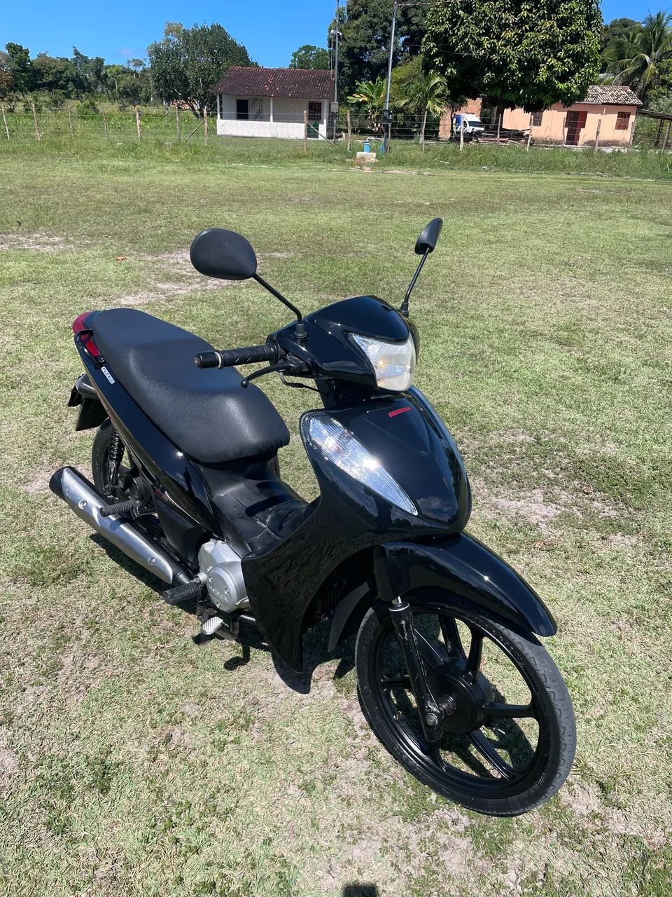 Vendo biz 125 2015 - Foto 2