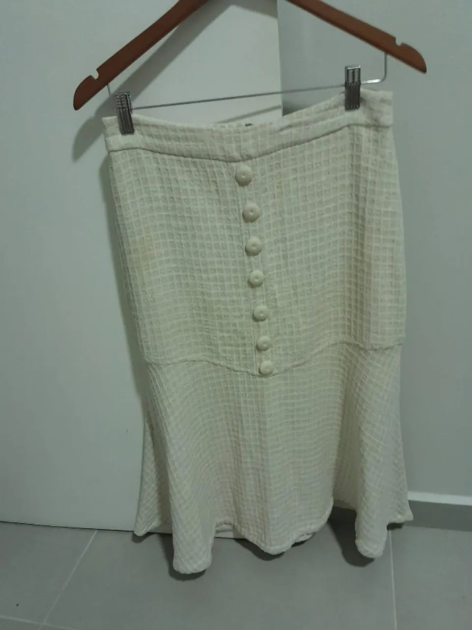 Saia modelo Atemporal e despojada