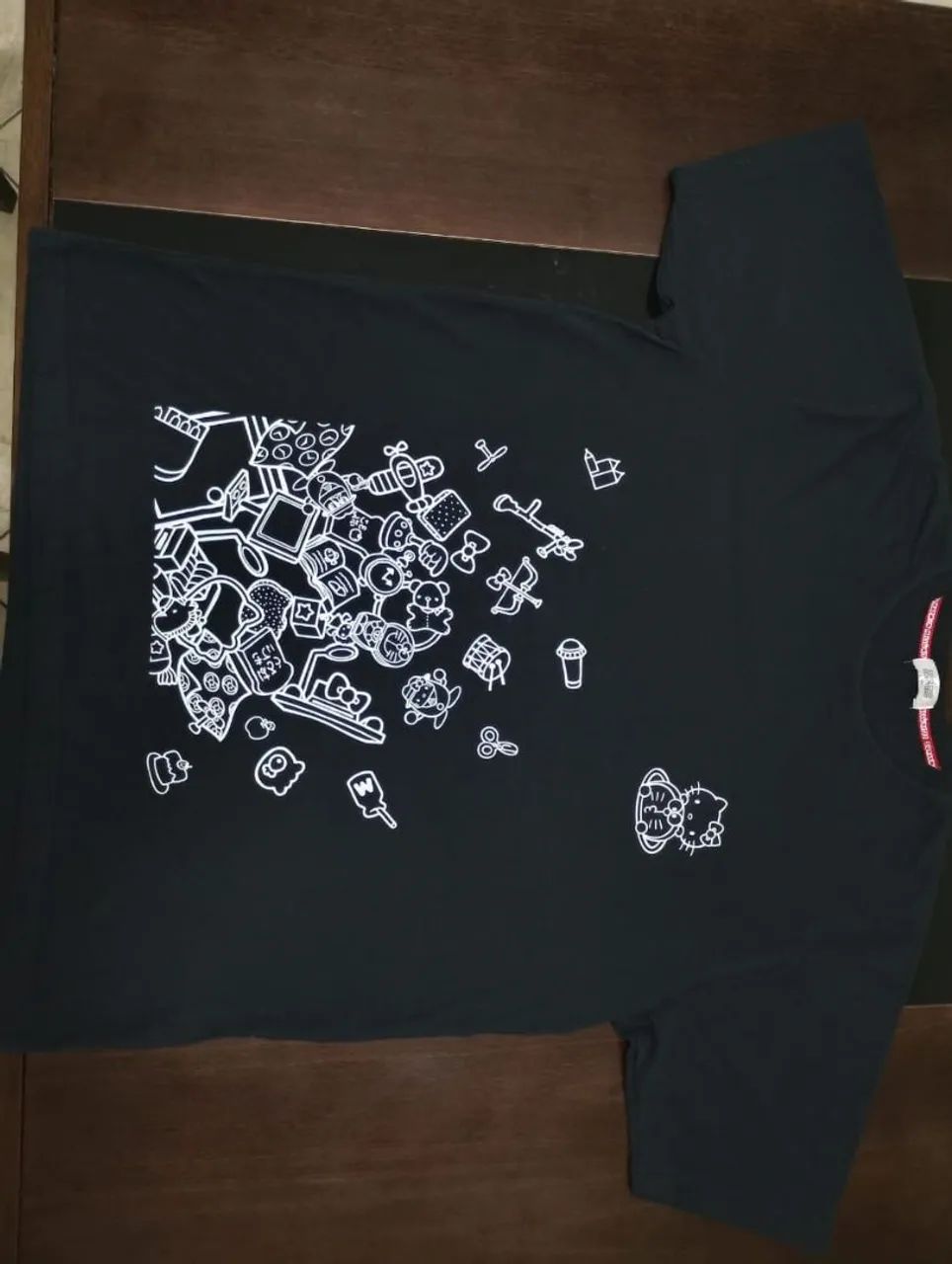Camisa nova original da Hello Kitty  - Foto 2