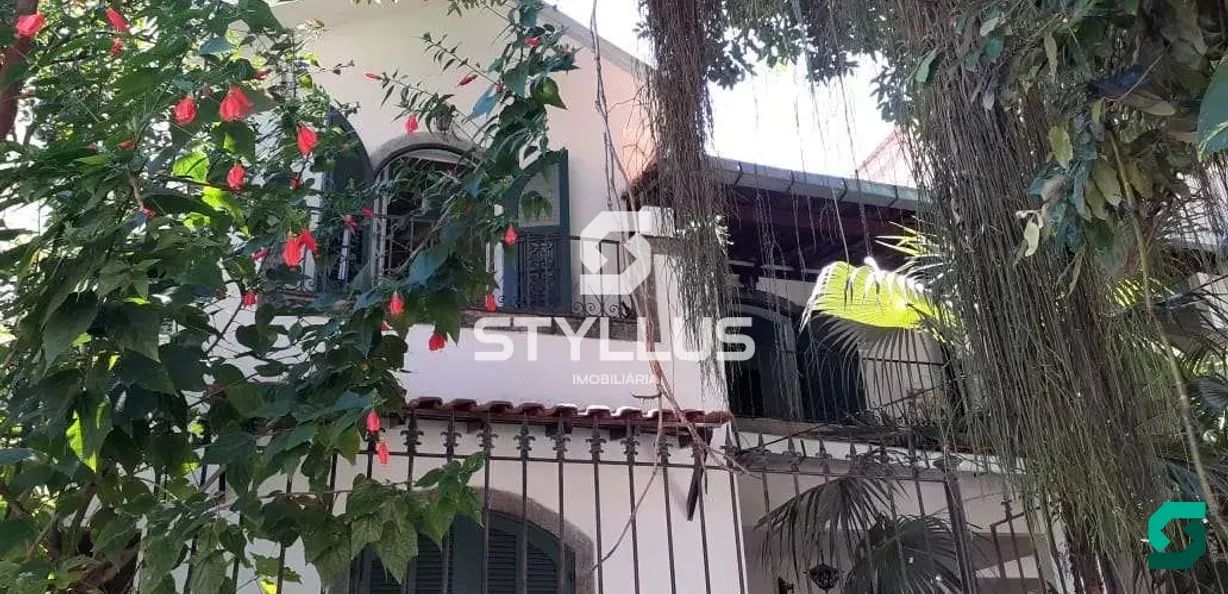 Rio Comprido | Casa 4 quartos, sendo 2 suites