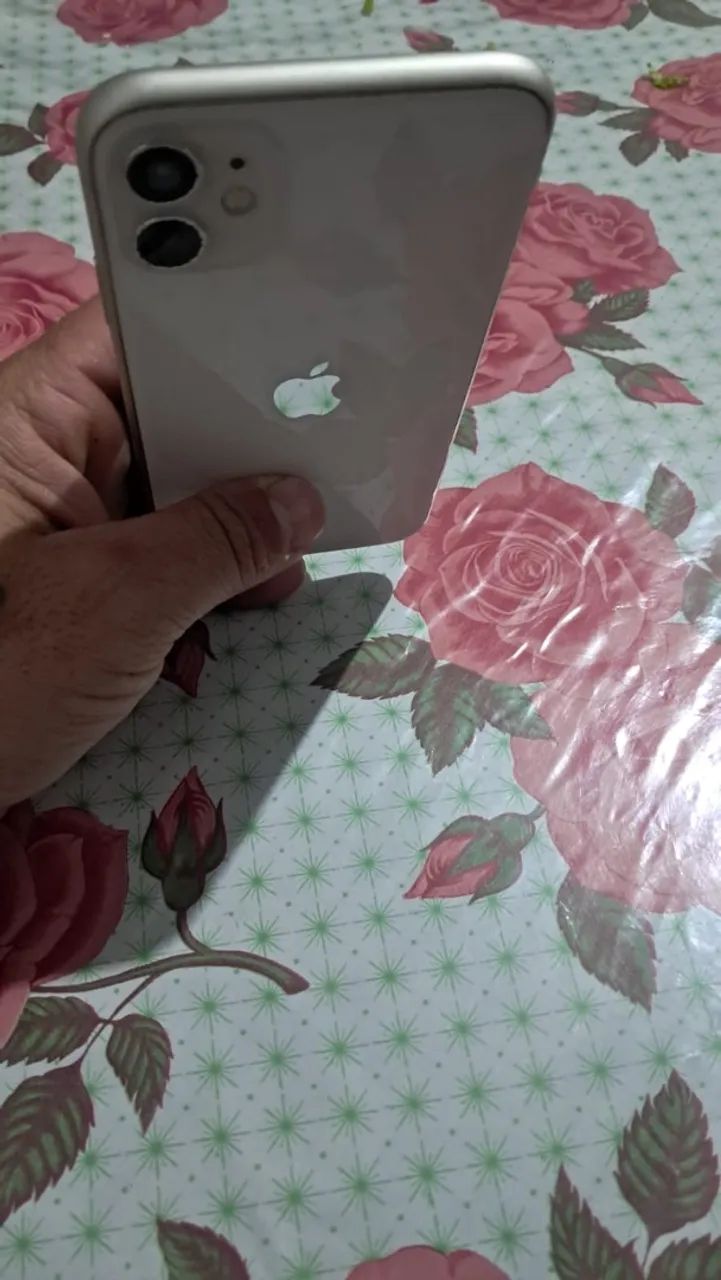 iPhone 11 64 g - Foto 4