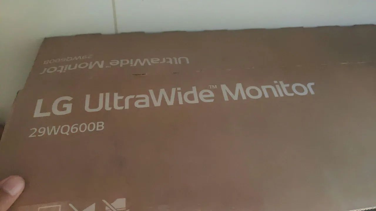 Monitor LG Ultra Wide 