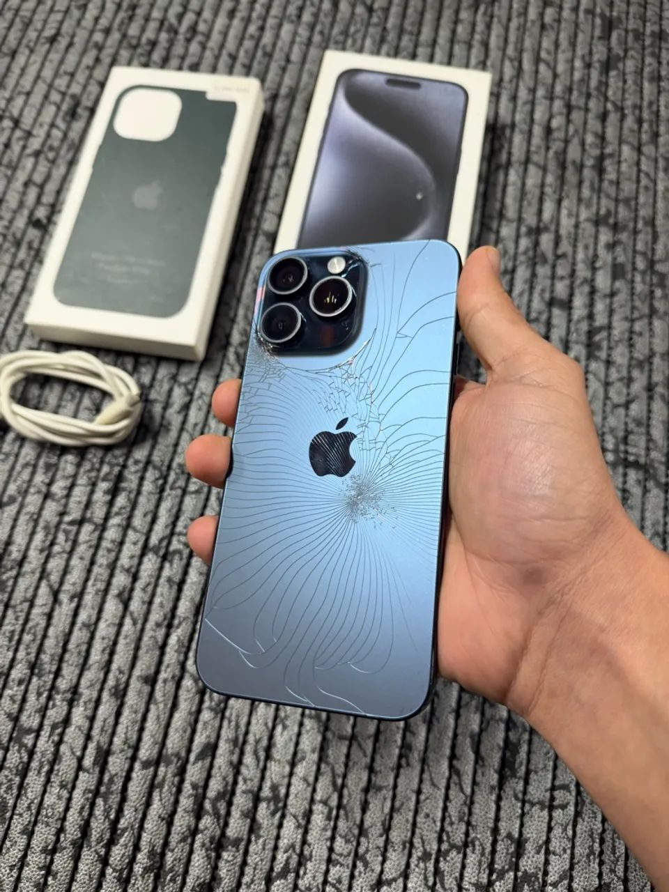 iPhone 15 Pro Max 256gb - Celulares e Smartphones - Ceilândia