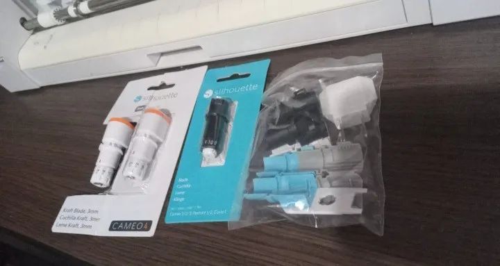 Silhouette Cameo 4 - Máquina de Corte - Foto 5