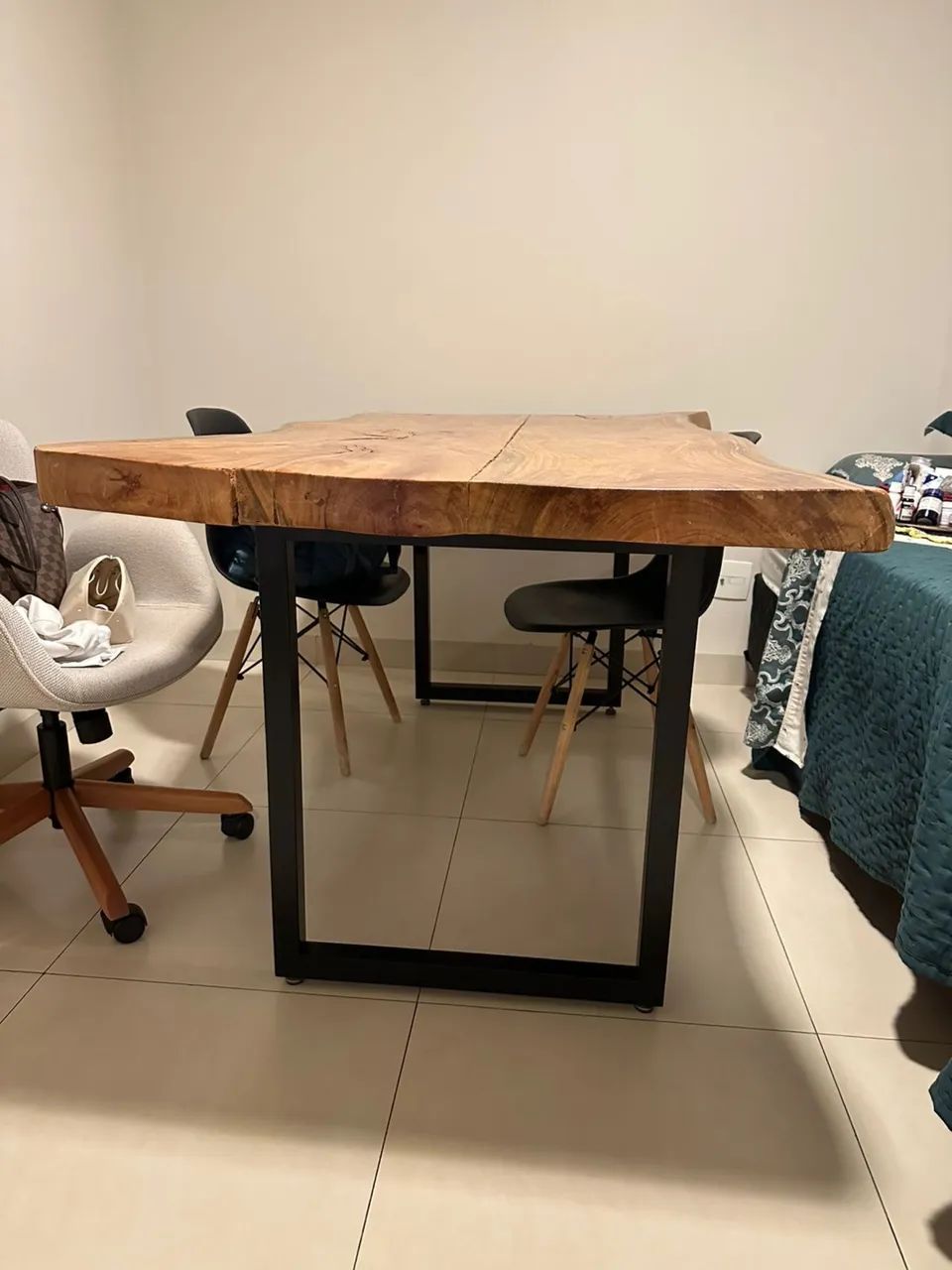 Mesa rústica de madeira  - Foto 2