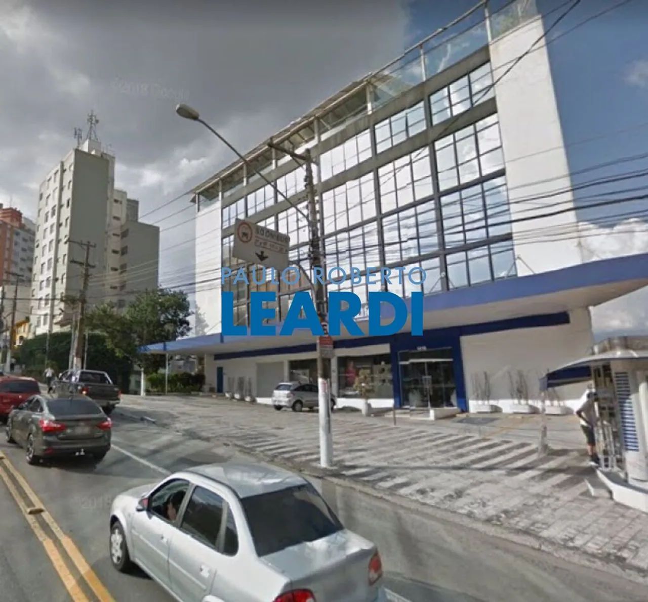 CONJ. COMERCIAL - POMPEIA - SP