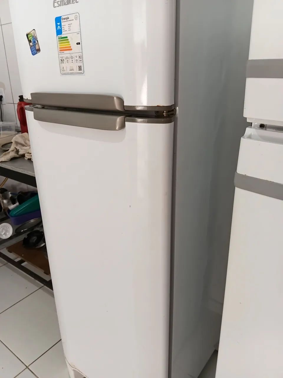 Geladeira semi nova