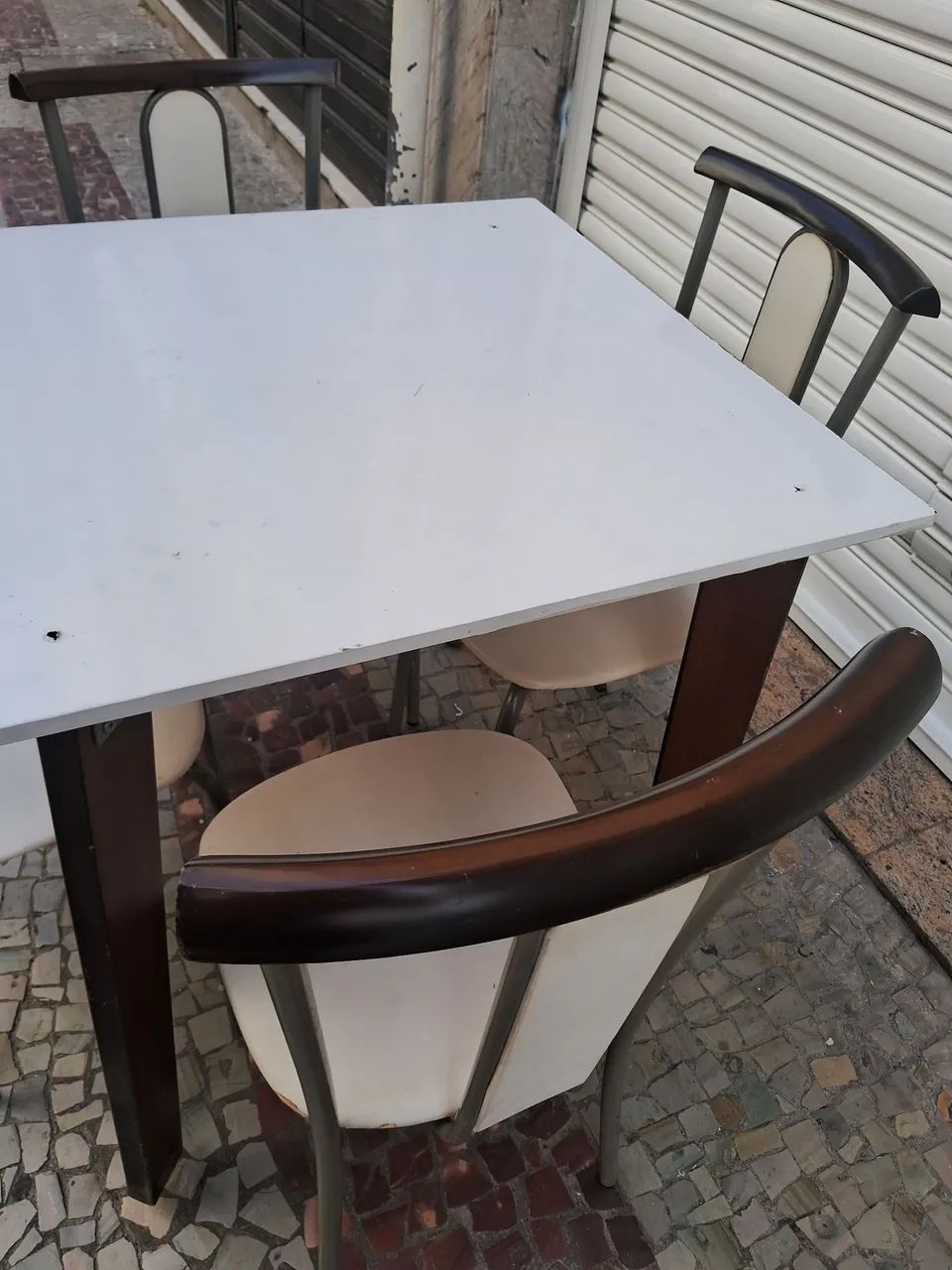 Mesa com 4 cadeiras - Foto 2
